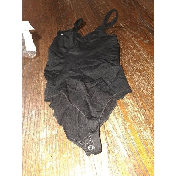 New XS-Small Fabletics Yitty Black Nearly Naked Shaping Thong Bodysuit - Picture 5 of 5